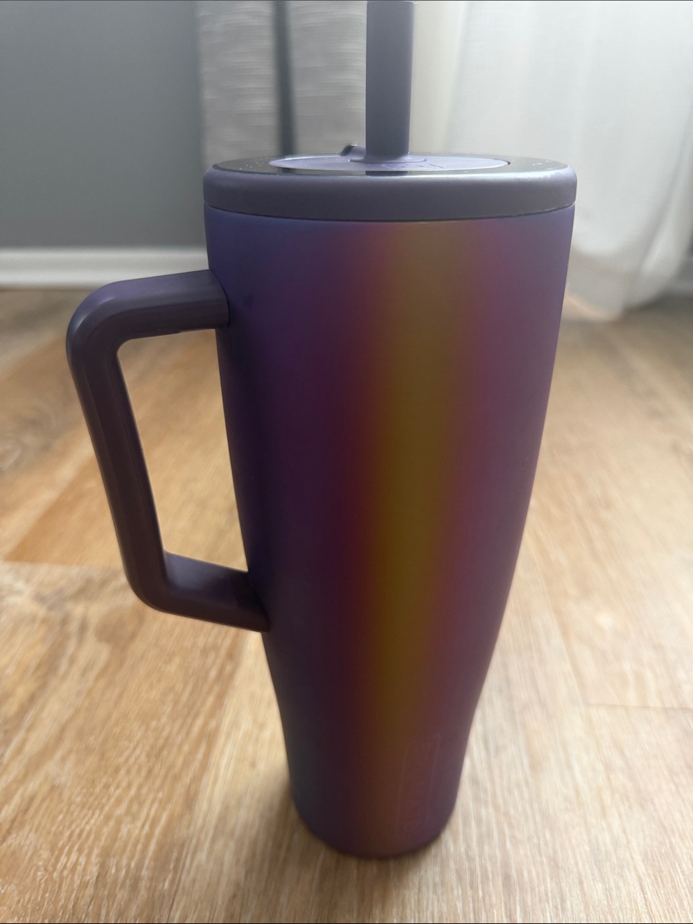 Brumate- 40oz- Purple Iridescent